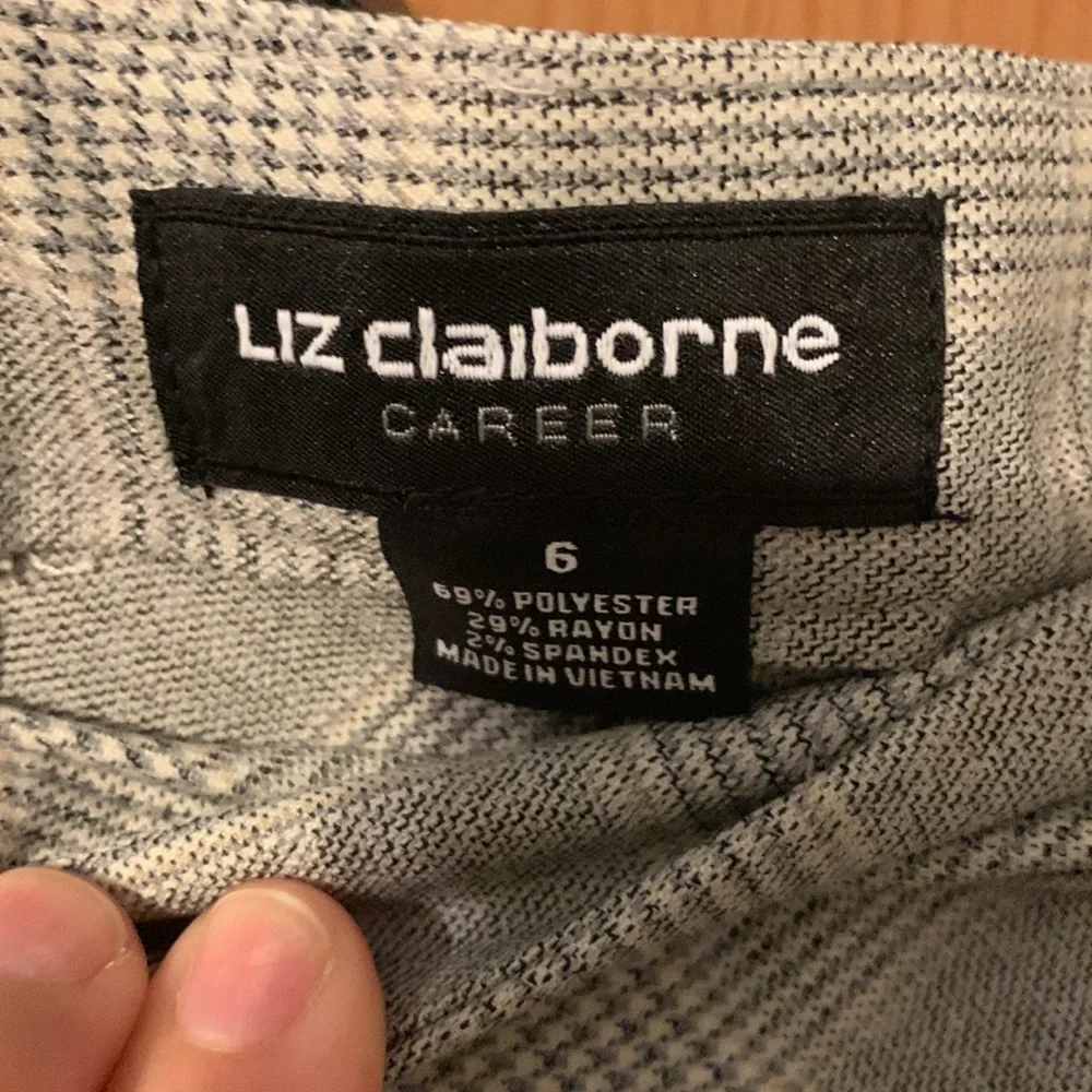 Skirt - Picture 3 of 5